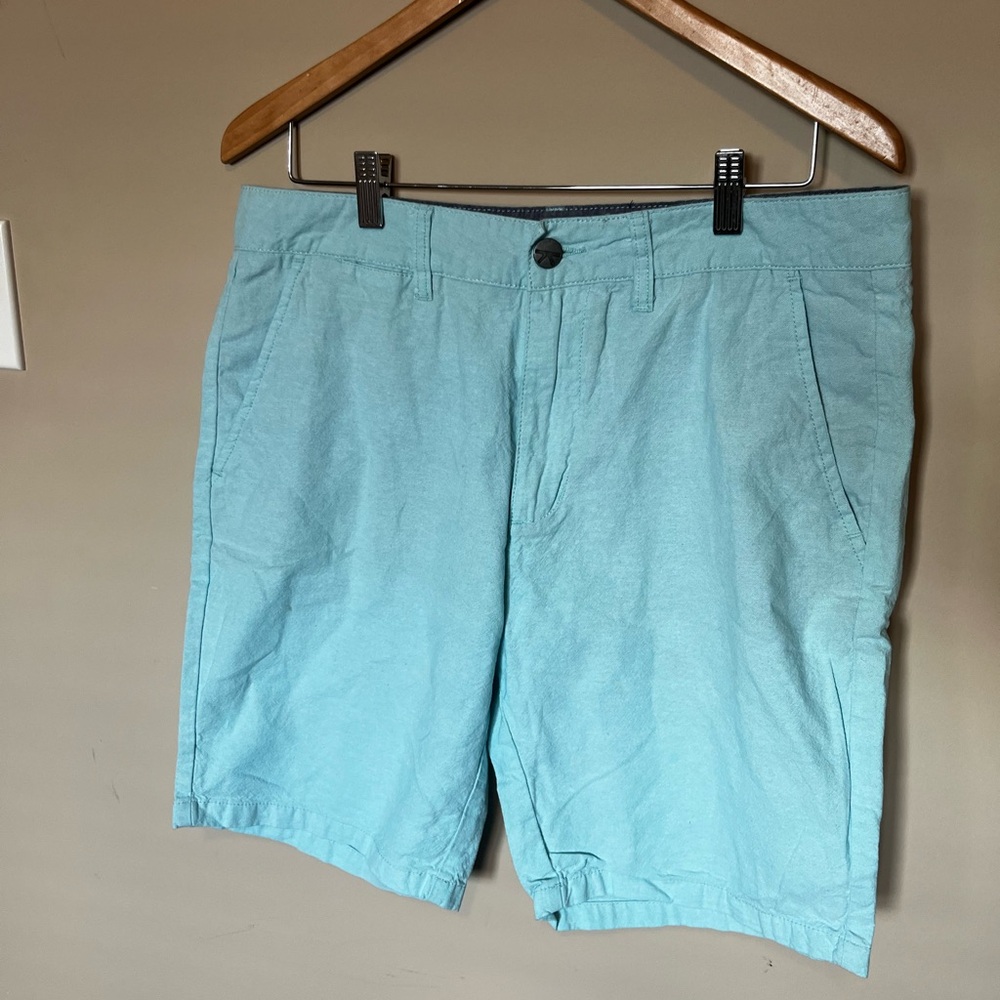 Kolby Men’s Aqua Shorts – Casual Summer Shorts – Size 33